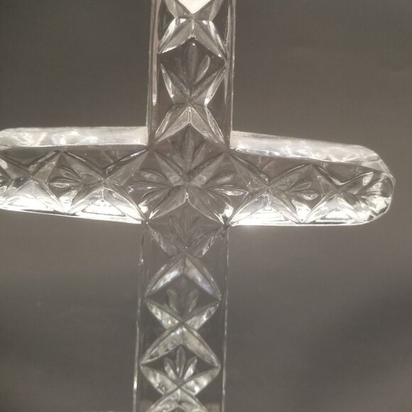 Towle Crystal Cross 24% Leaded Crystal Hand Cut Made in Poland 8.5" - Picture 4 of 8
